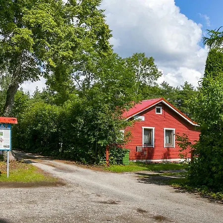 Pullapaa Holiday Center Vikendica *
